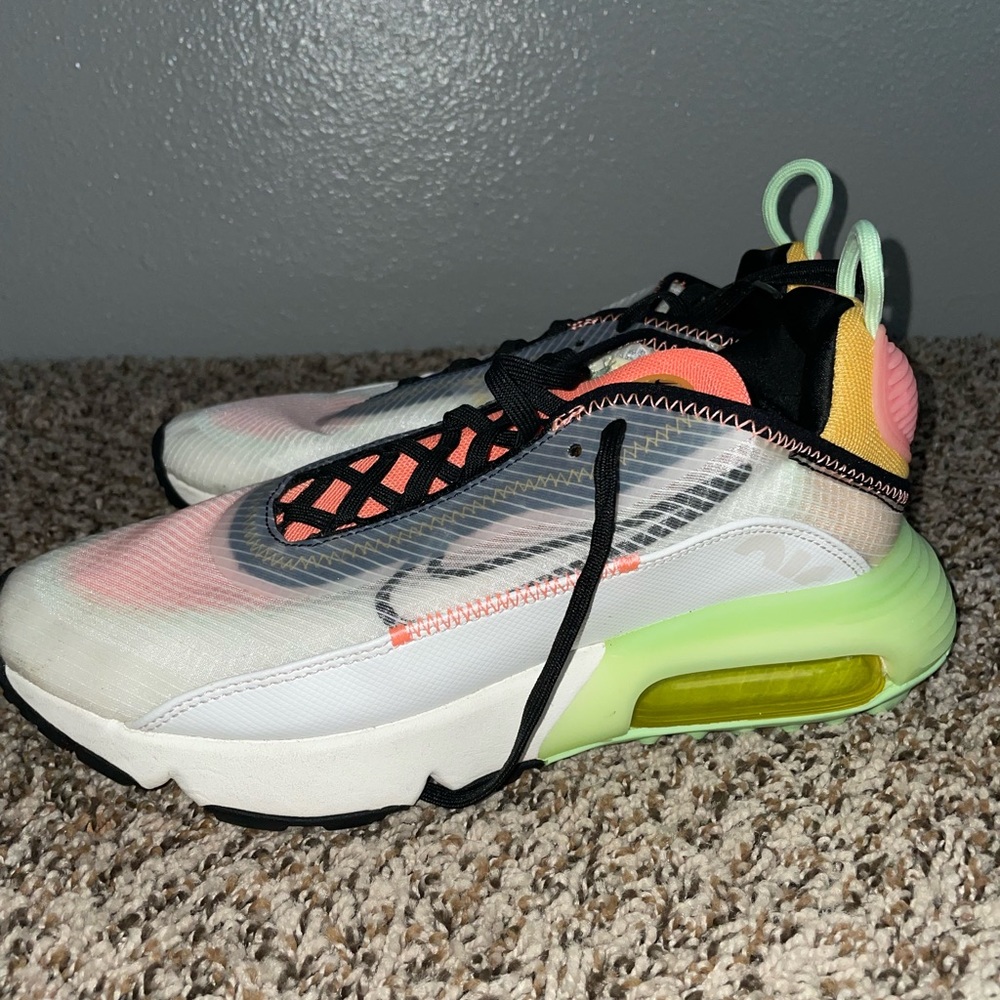 Nike barely used new